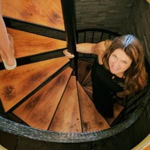 Meet your Posher, Jennifer